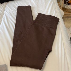 Thick vintage brown legging